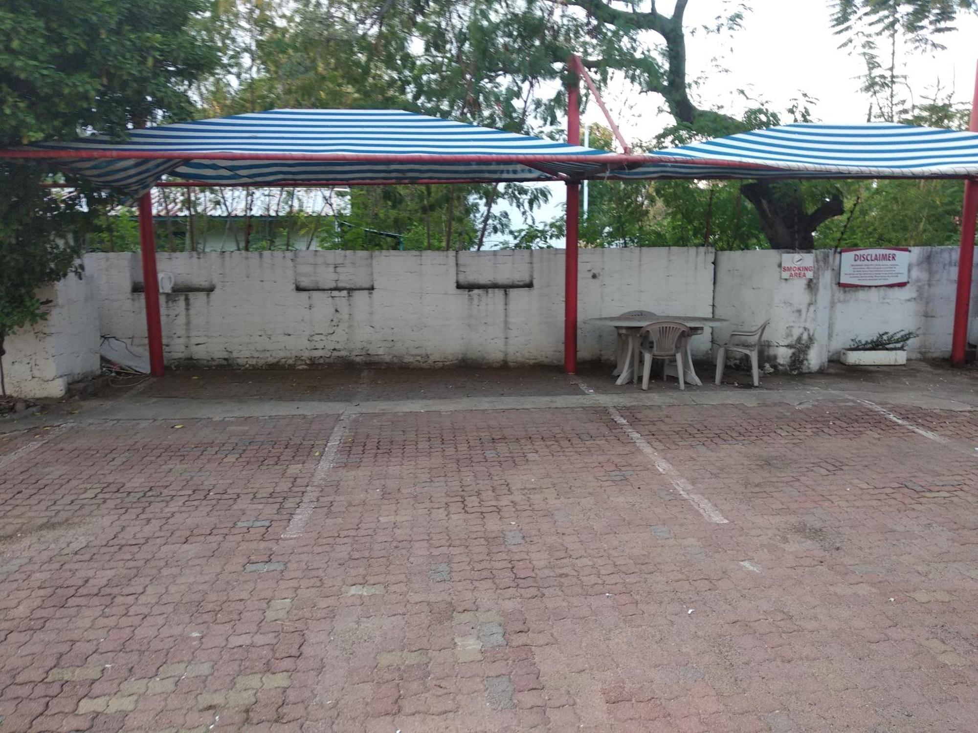 Brackendene Lodge Gaborone Luaran gambar